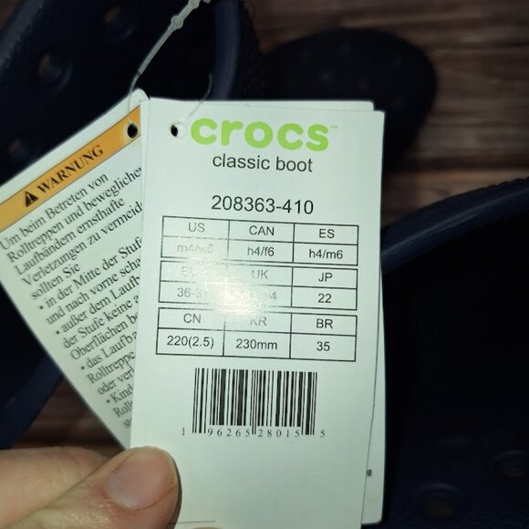 Kids Navy Blue Crocs Boots Size M4/W6 - Picture 4 of 5